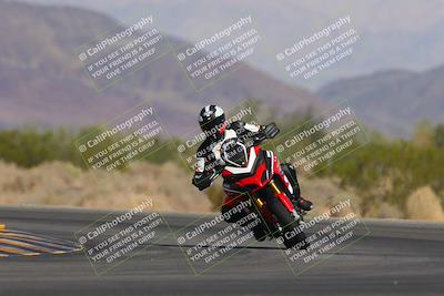 media/Nov-06-2023-Moto Forza (Mon) [[ce023d0744]]/3-Intermediate Group/Session 3 (Turn 5)/